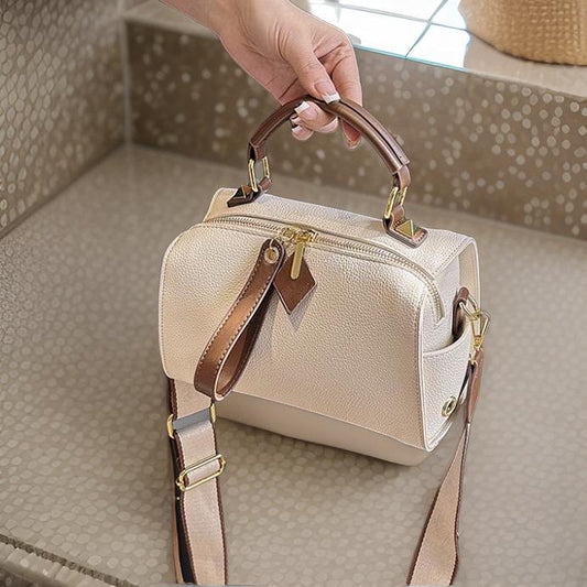 Elegant-Pillow-Shape-Ivory-Zipper-Handbag